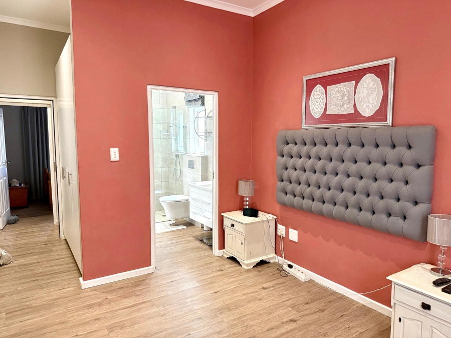 3 Bedroom Property for Sale in Fonteine Retirement Village Western Cape